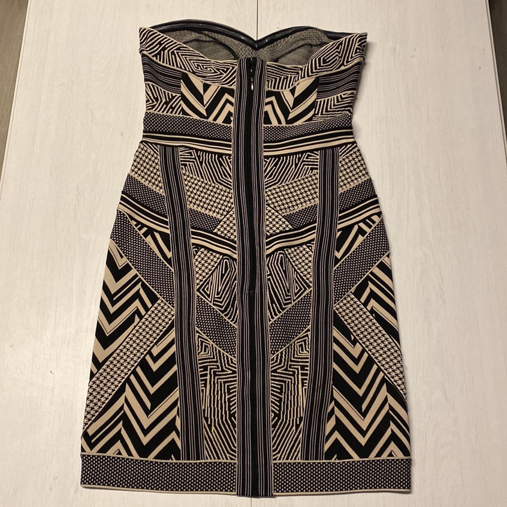 Herve Leger Vintage Black and White Printed Strapless Bandage Mini Dress - M - Picture 2 of 6